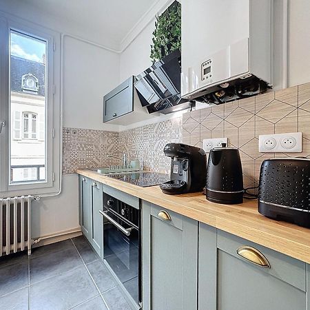 Apartamento Le 2-F2 Centre Historique Montluçon Exterior foto
