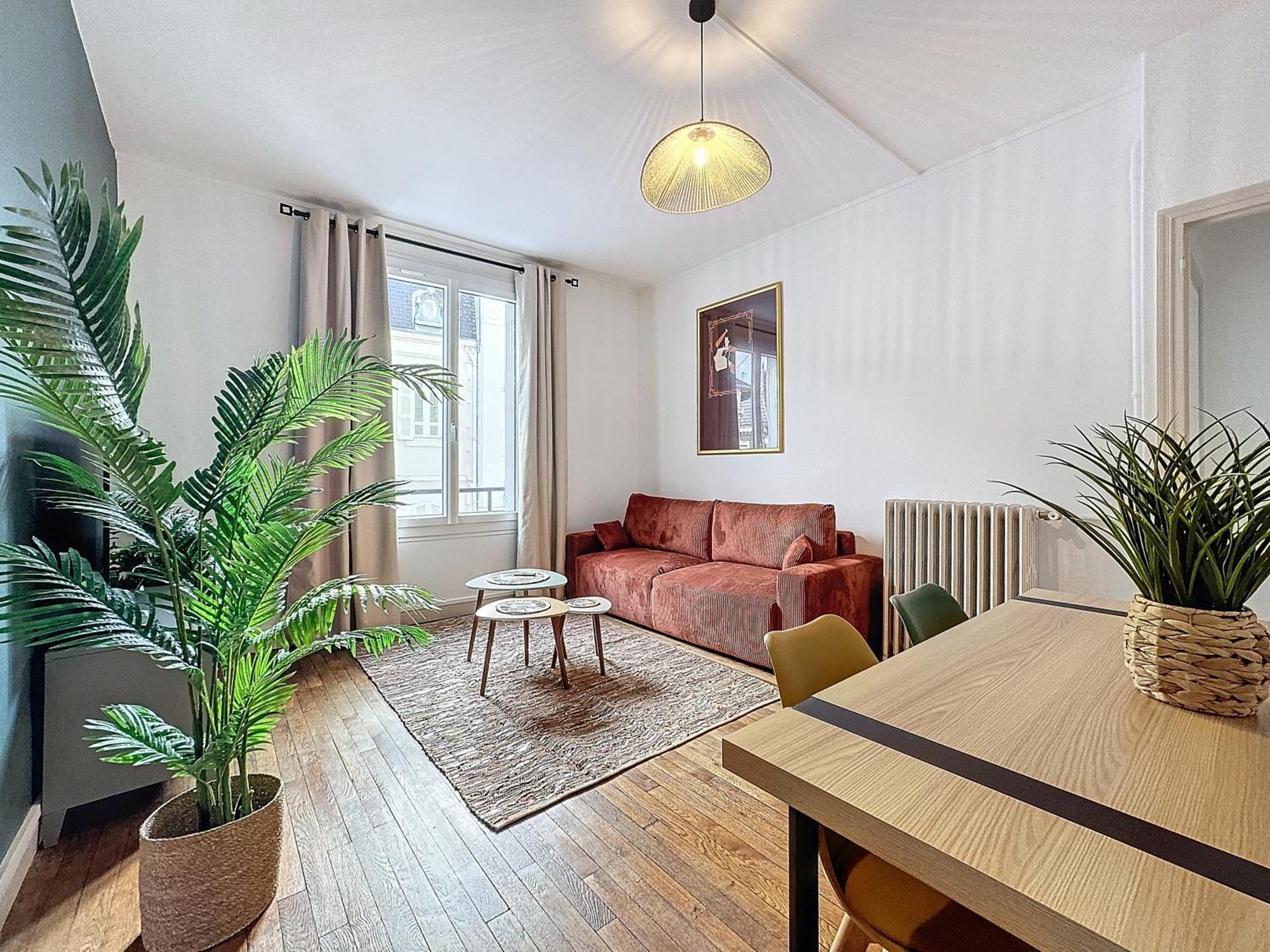 Apartamento Le 2-F2 Centre Historique Montluçon Exterior foto